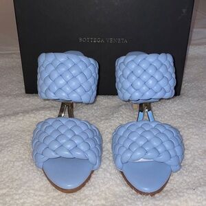 New bottega veneta leather curve heels
